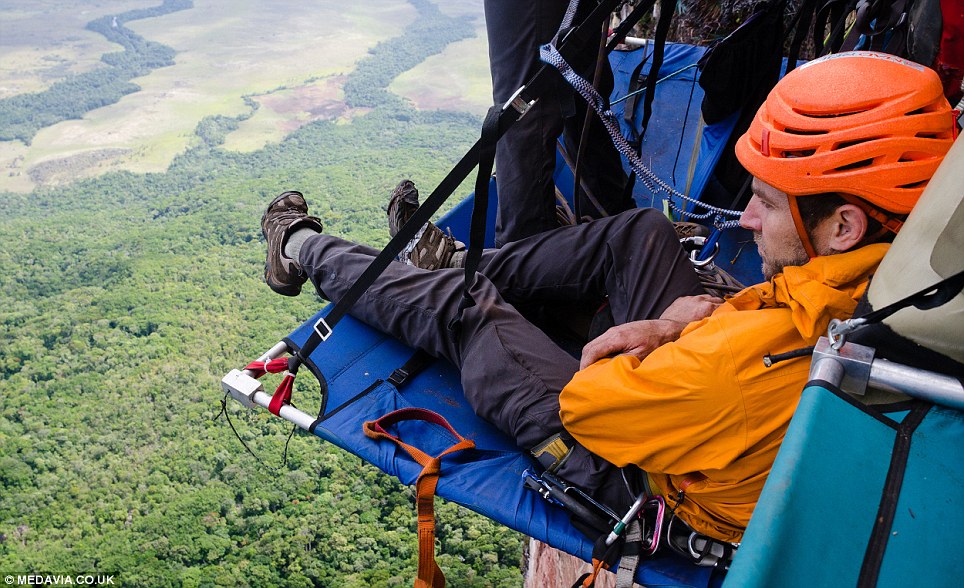 where to go gorilla trekking